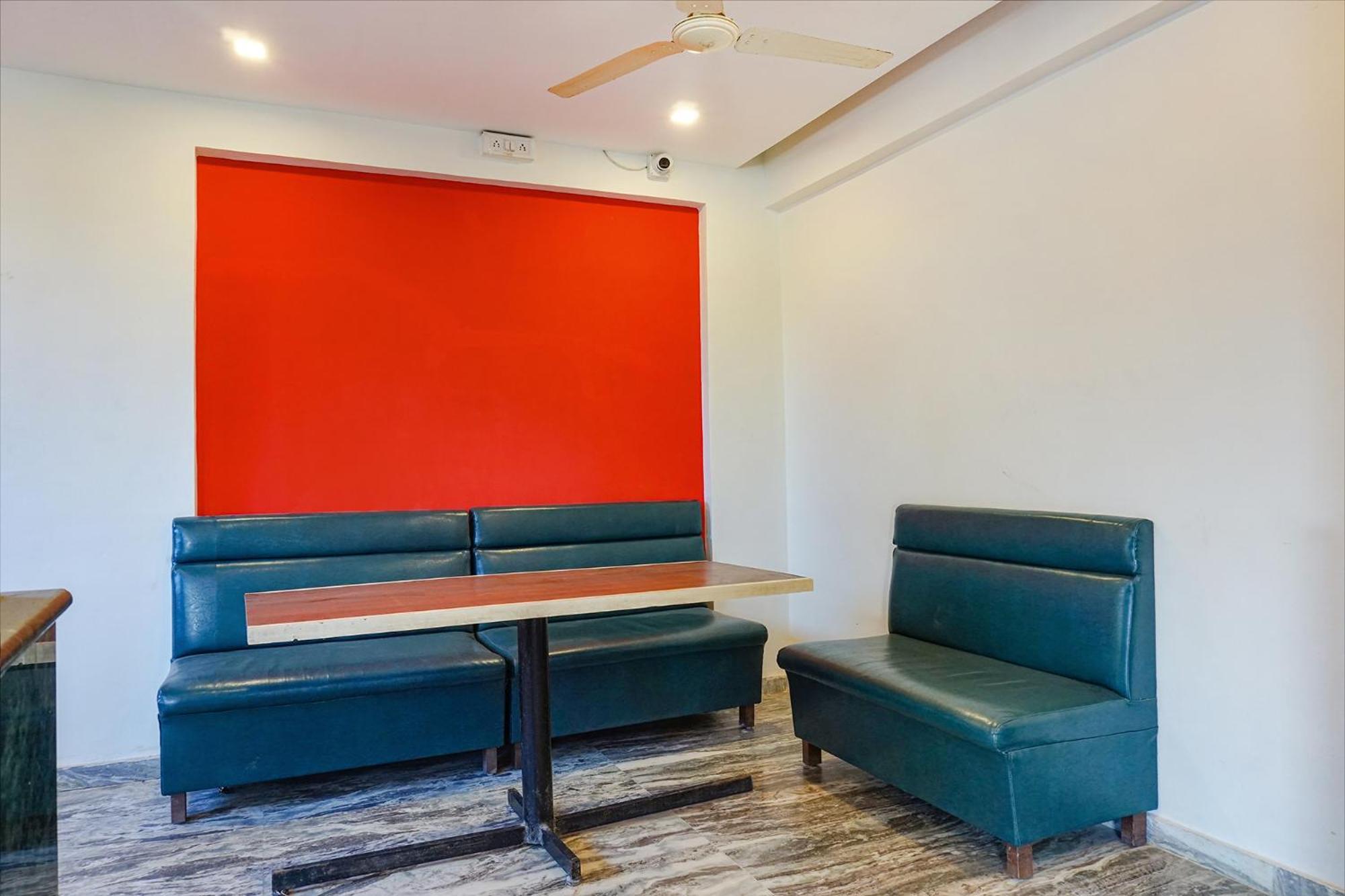 Fabhotel Gokul Lodge Gorhe Khurd Kültér fotó