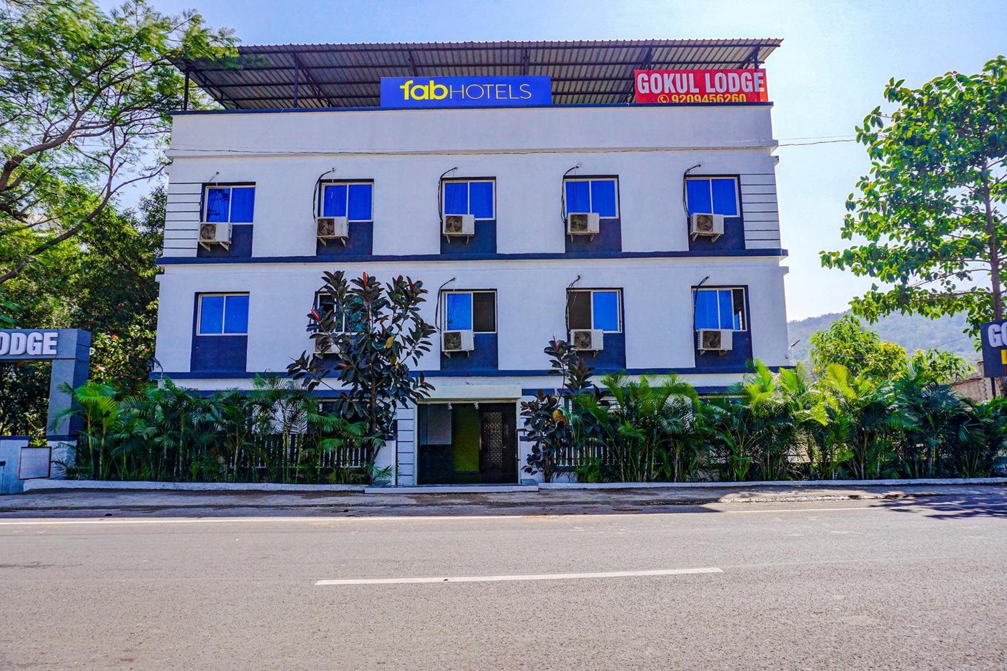 Fabhotel Gokul Lodge Gorhe Khurd Kültér fotó